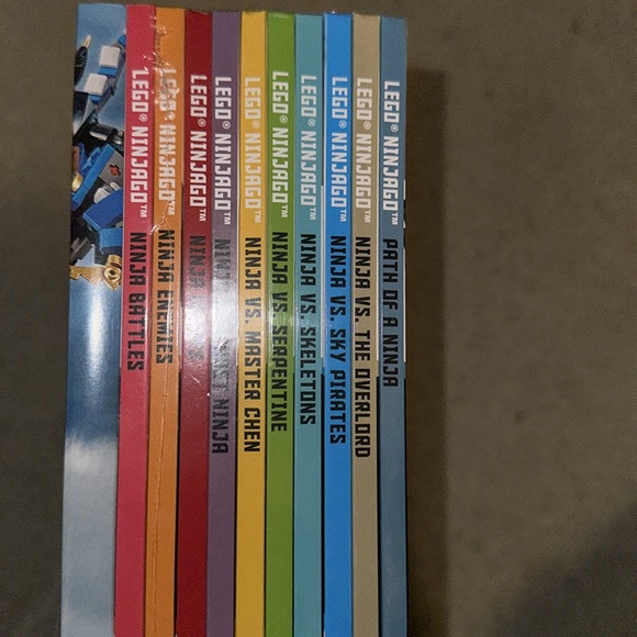 Lego ninjago collection-Books New unopened - Picture 3 of 3